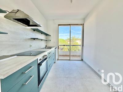 Appartement - 92 m² - 4 pièces