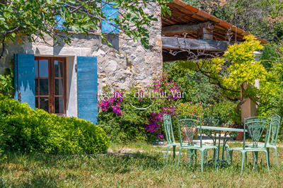 Mas - 191 m² - 6 pièces