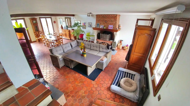 Maison - 151 m² - 6 pièces