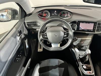 Peugeot 308 1.2 Puretech 130 Ch s&amp;S Tech Edition
