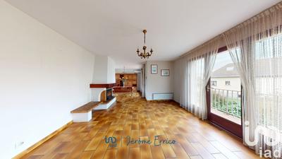 Maison - 95 m² - 5 pièces