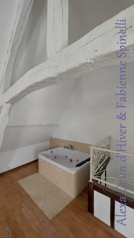 Maison - 167 m² - 7 pièces