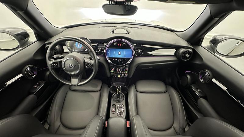 Mini 3 portes Hatch Electric F56 Bev Lci Cooper se 184 ch Essential