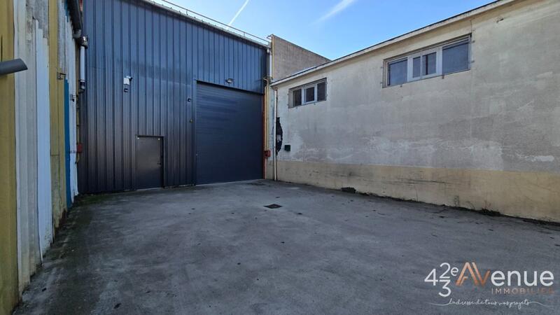 Local commercial - 581 m²