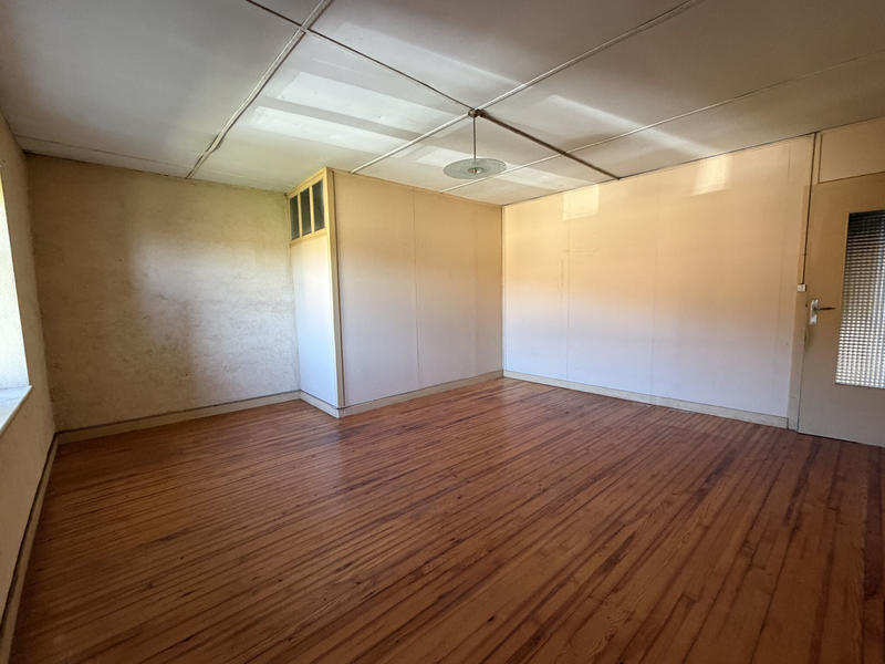 Maison - 190 m² - 5 pièces