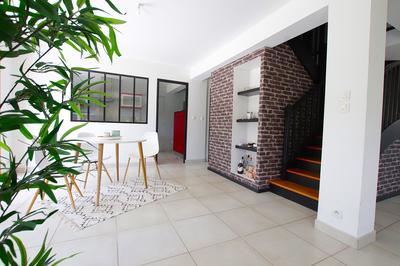 Maison - 135 m² - 6 pièces