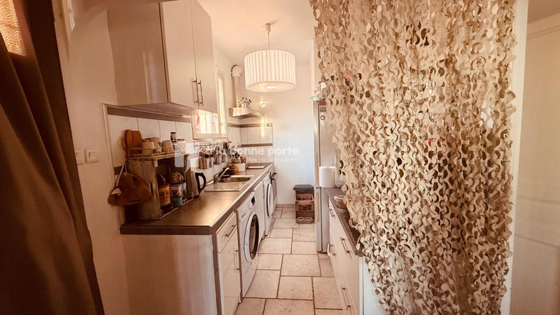 Maison - 200 m² - 10 pièces