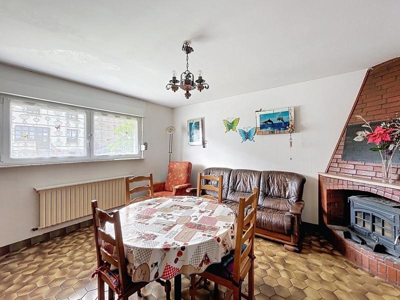 Maison - 163 m² - 5 pièces