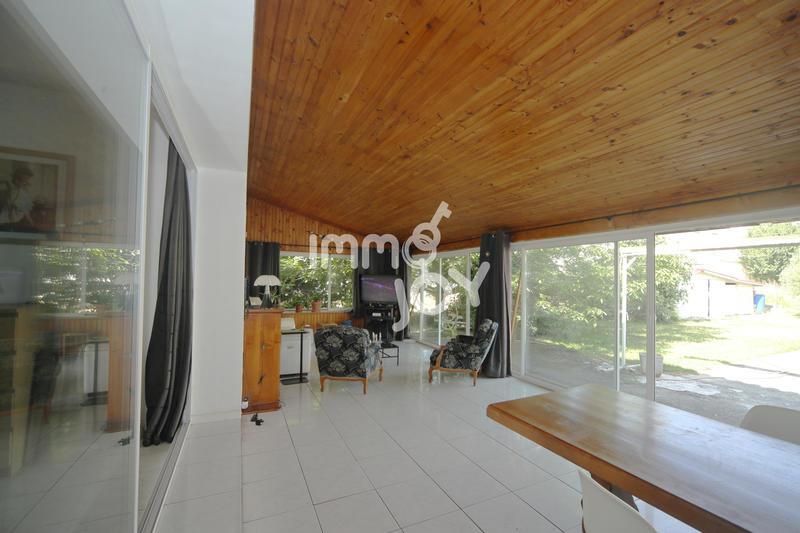Maison - 180 m² - 6 pièces