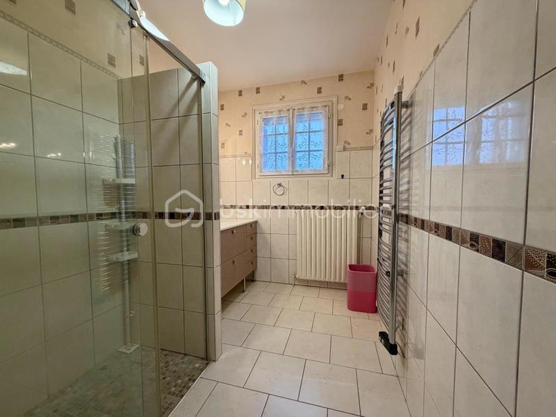 Maison - 164 m² - 7 pièces