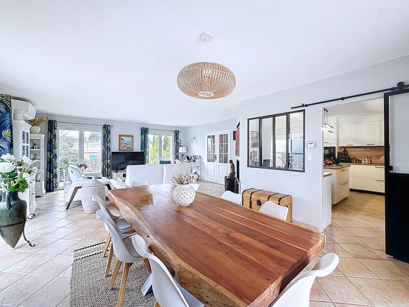 Maison - 154 m² - 4 pièces