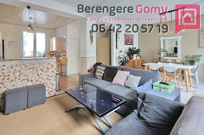 Maison - 123 m² - 7 pièces