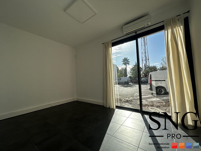 Bureau - 45 m² - 3 pièces