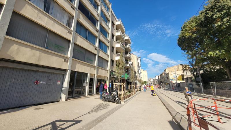 Parking / Garage - 11 m²