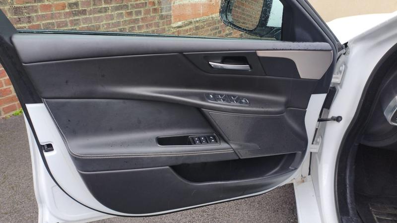 Jaguar Xe 2.0 200 Bva8 R Sport