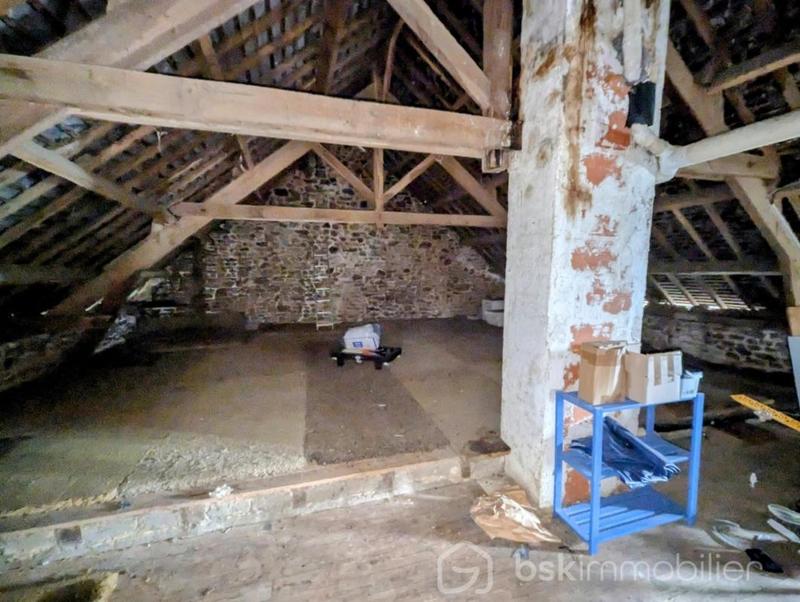 Maison - 207 m² - 10 pièces