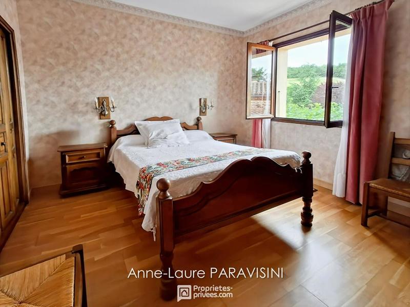 Maison - 150 m² - 5 pièces