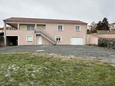 Maison - 163 m² - 6 pièces