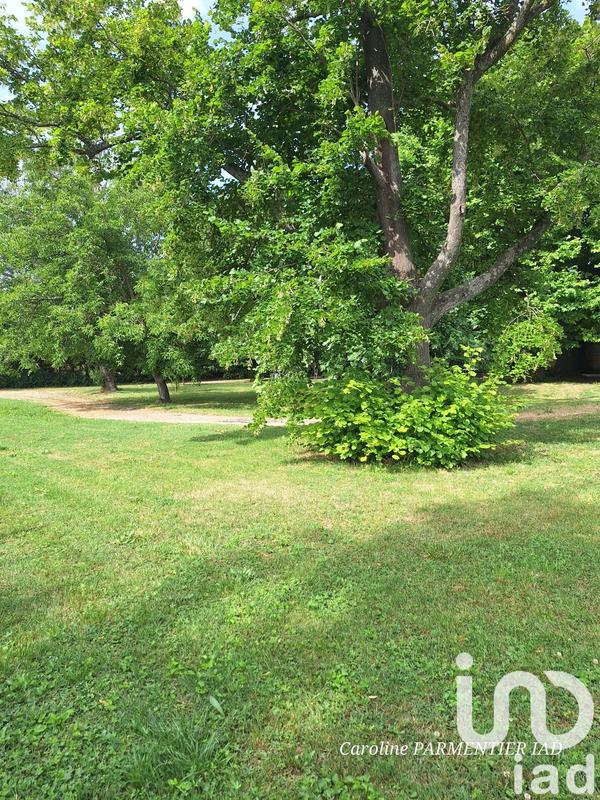 Maison - 460 m² - 10 pièces