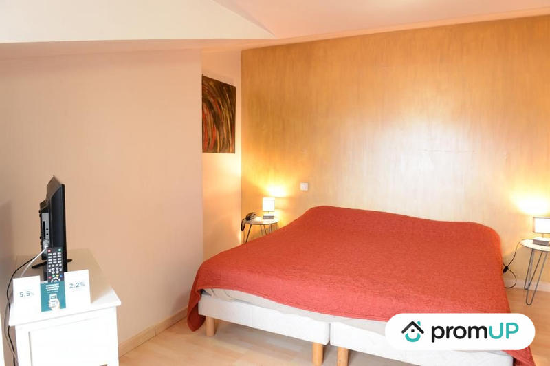 Local commercial - 550 m² - 15 pièces