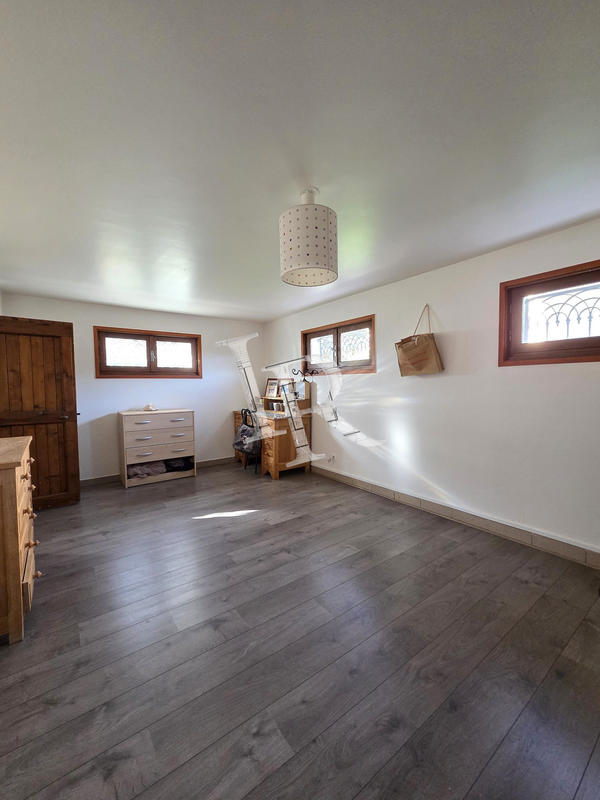 Maison - 160 m² - 5 pièces