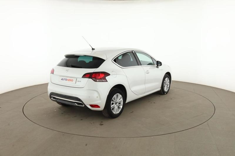 Ds Ds 4 1.6 Blue-HDi Be Chic Bv6 120 ch