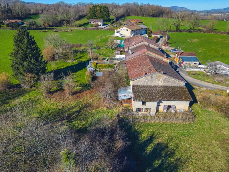 Maison de village - 50 m² - 10 pièces