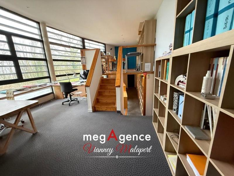 Maison d'architecte - 247 m² - 8 pièces