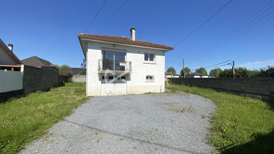 Maison - 85 m² - 5 pièces
