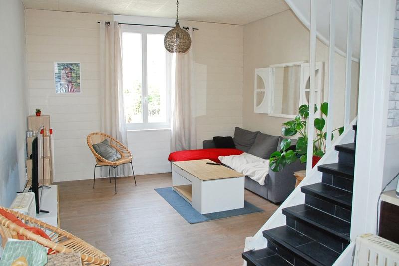 Maison - 95 m² - 4 pièces