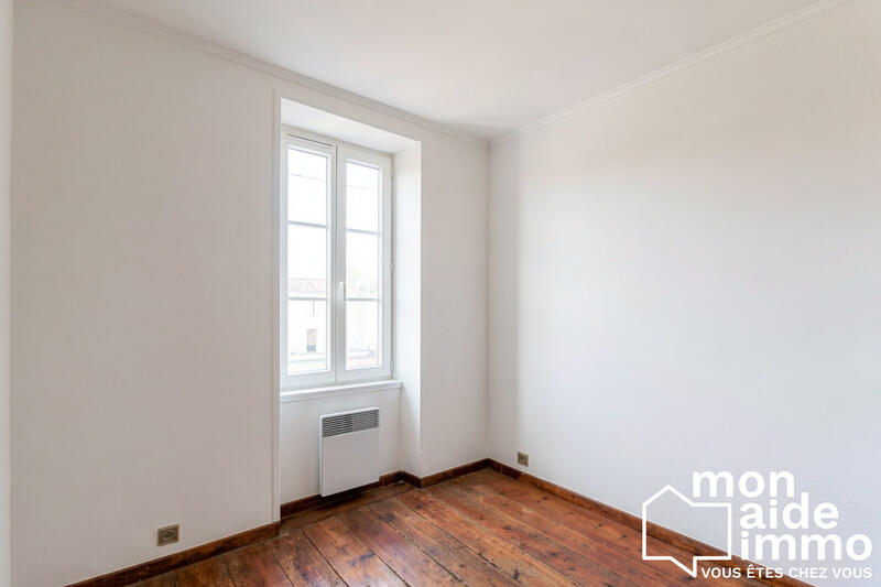 Maison ancienne - 95 m² - 4 pièces