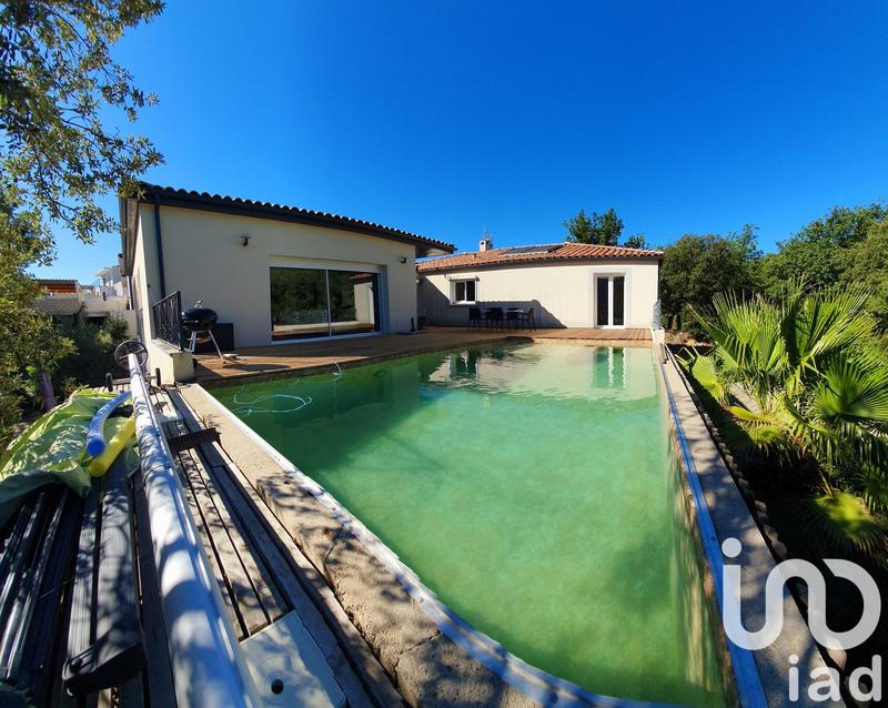 Maison - 231 m² - 10 pièces