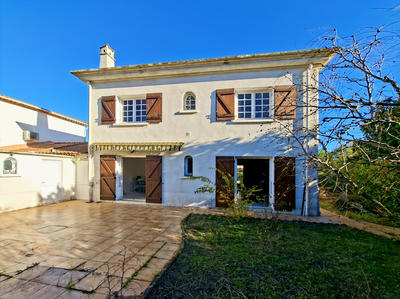 Villa - 150 m² - 6 pièces