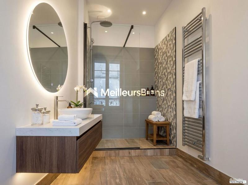 Maison de ville - 198 m² - 7 pièces