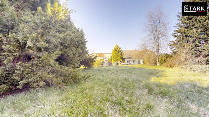 Maison traditionnelle - 170 m² - 8 pièces