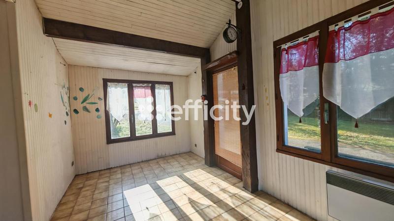 Maison traditionnelle - 162 m² - 5 pièces