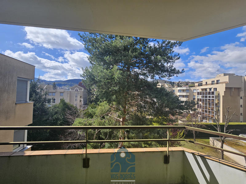 Appartement - 93 m² - 3 pièces