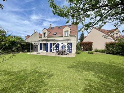 Maison - 139 m² - 7 pièces