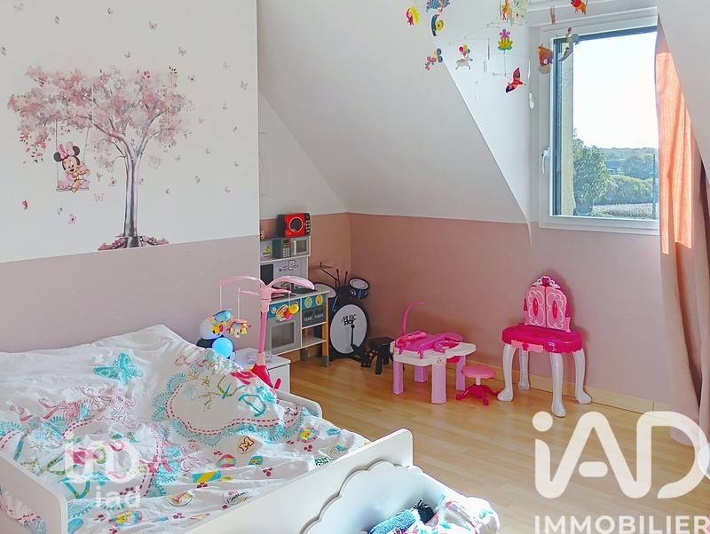 Maison - 174 m² - 8 pièces