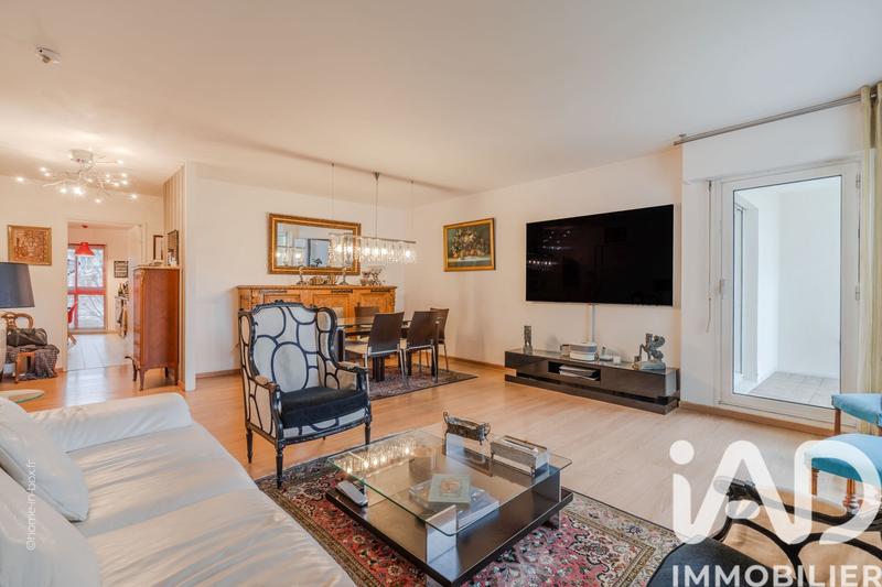 Appartement - 100 m² - 4 pièces