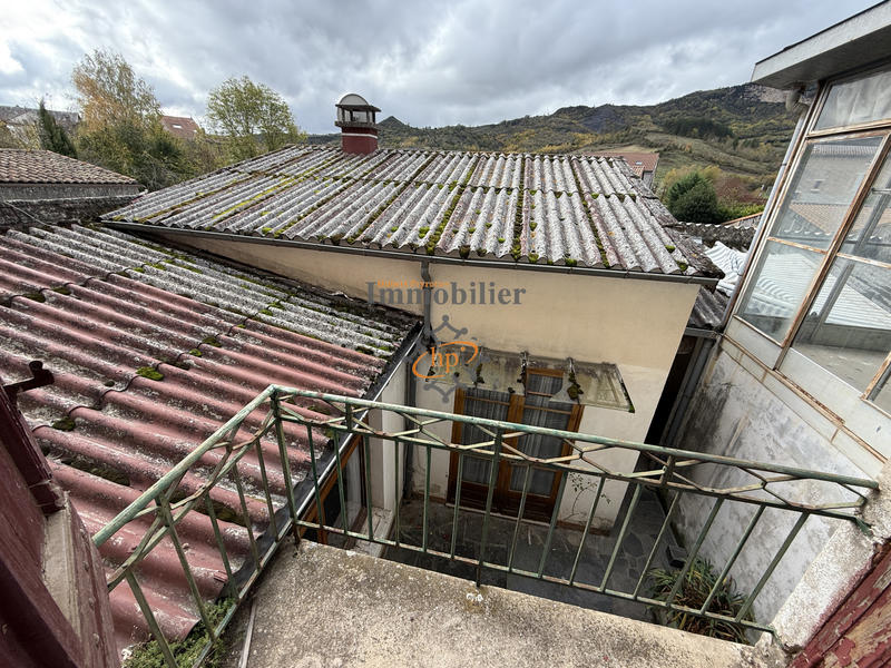 Appartement - 160 m² - 4 pièces