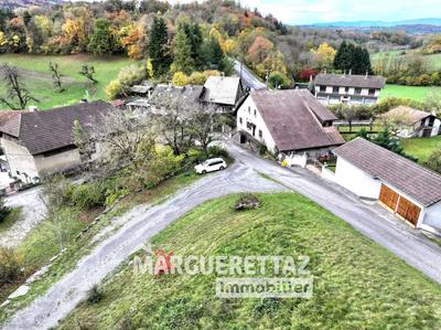 Terrain constructible - 1 339 m²
