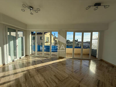 Appartement - 78 m² - 3 pièces