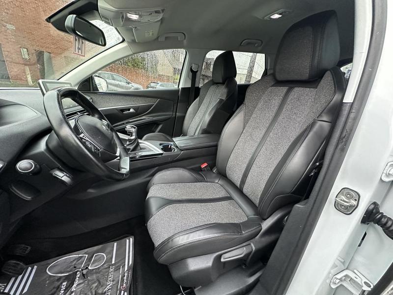 Peugeot 5008 Allure 1.5 BlueHDI 130 Bvm6