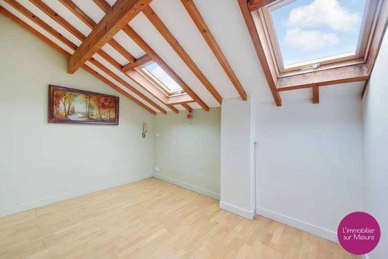 Appartement - 95 m² - 3 pièces