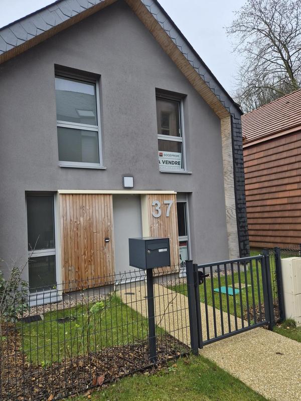 Villa - 85 m² - 4 pièces