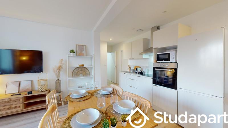 Chambre - 56 m² - 1 pièce