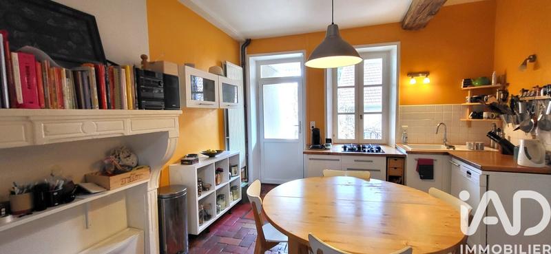 Maison - 346 m² - 11 pièces