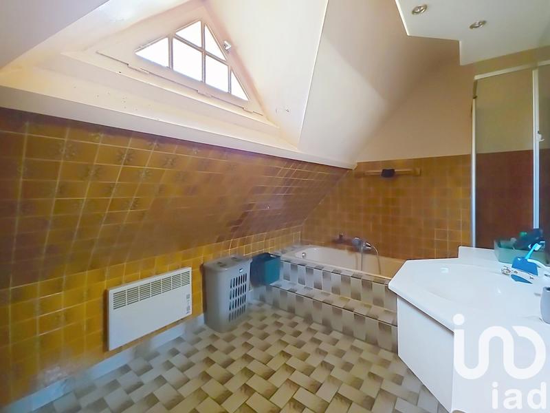 Maison - 142 m² - 7 pièces