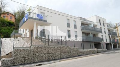 Appartement - 81 m² - 4 pièces